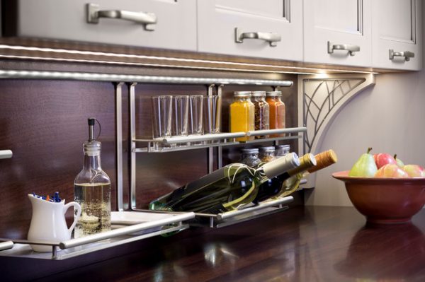 Kitchen Backsplash Rail System | Edgewood Cabinetry