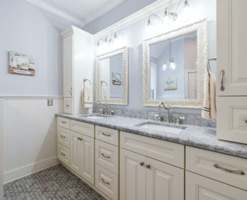 bathroom cabinets with vanity
