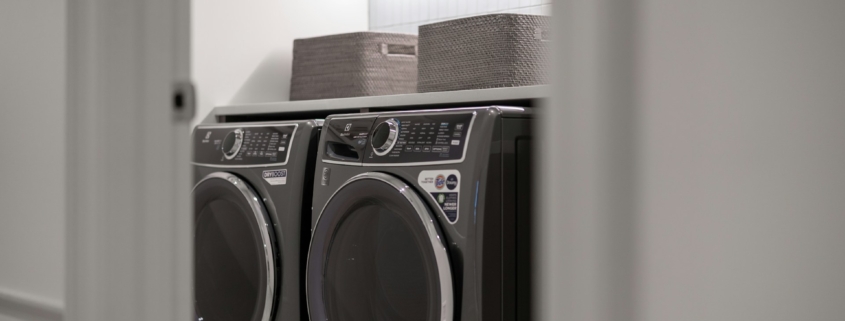 https://unsplash.com/photos/modern-laundry-room-with-matching-washer-and-dryer-DB45fWkHRDc Photo by Franco Debartolo on Unsplash